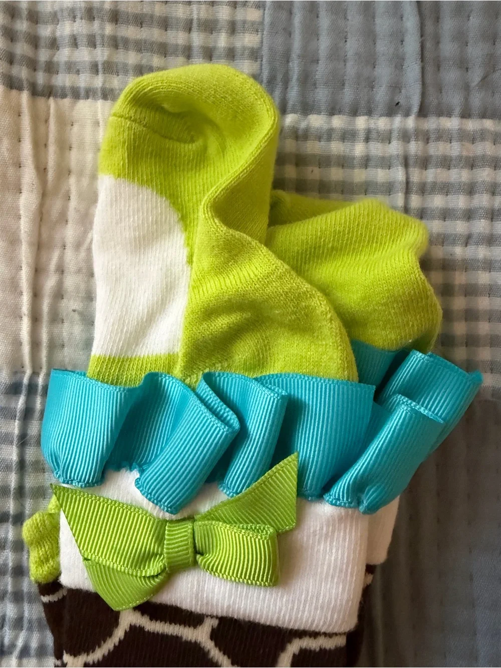 Mud Pie Brown Giraffe Ruffle Sock Leggings with Lime and Teal Accents